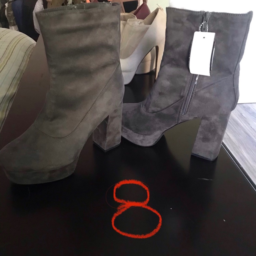 Heel booties